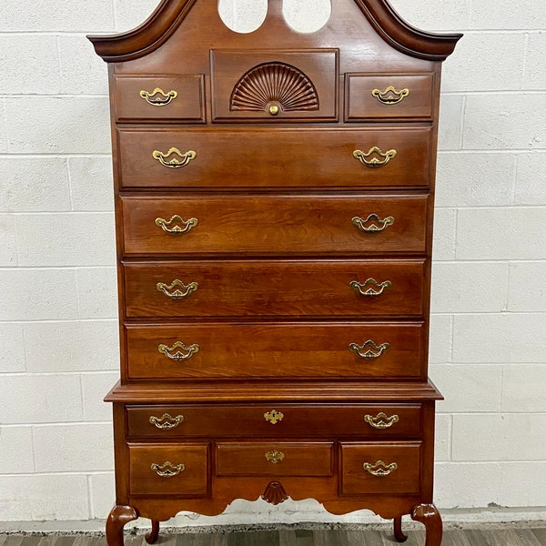 Vintage Thomasville Collectors Cherry Queen Anne Style Highboy Chest