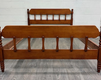 Vintage Full Size Early American Colonial Style Maple Spindle Low Poster Bed