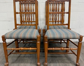 Vintage Colonial Style Spindle Back Upholstered Dining Chairs - Set of 4