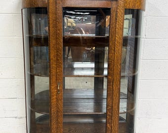 Antique Victorian Edwardian Quarter Sawn Tiger Oak Curved China Cabinet Curio