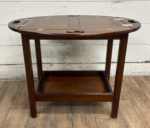 【中古】BOMBAY ボンベイカンパニー サイドテーブル スワン脚 丸テーブル Vintage the Bombay Company Chippendale Mahogany Butler Table or