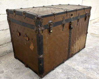 Antique Early 1900s Large Flat Top Steamer Trunk Coffee Table Storage Chest