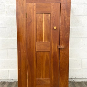 Vintage Amish Handcrafted Primitive Pine Rustic Farmhouse Jelly Cupboard