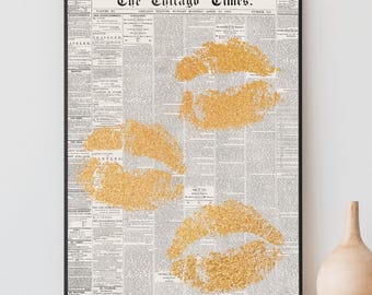 Trendy Newspaper Print, Gold Lips Wall Art, Kiss Print, Preppy Room Decor, College Apartment Decor, Aesthetic Dorm Decor, Printable Wall Art