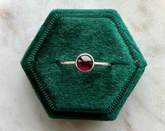 Red Garnet Ring - Handmade Ring / Stacking Ring / Garnet Jewellery / January Birthstone / Garnet Silver Ring