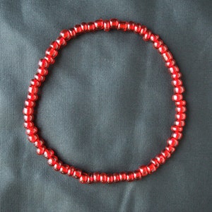 Bracelet perlé rouge blanc noir déclaboussures de sang Goth Alt E-Girl Vampire Hommes Femmes Unisexe image 8