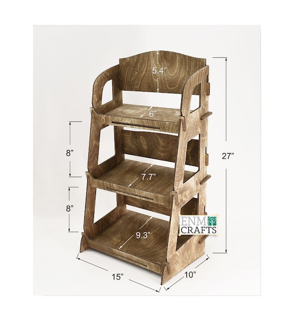 Slanted shop wooden shelf