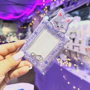Porte-cartes photo en PVC Aniteez | Support pour ordinateur Aniteez | Porte-cartes photo Ateez | Produits dérivés Ateez | Support pour ordinateur Ateez | Support PC Kpop