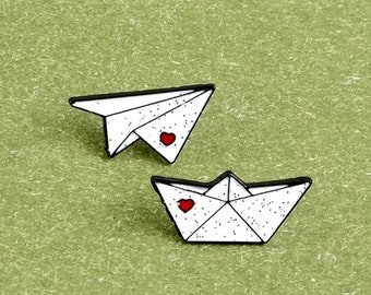 Origami airplane or boat pin / brooch / pin / button / lapel pin