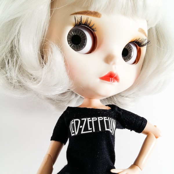 Blythe Short Sleeve T-Shirt  LED ZEPPLIN Blythe,Petite Blythe TShirts,Middie Blythe Tshirt,Licca doll Tshirt,Blythe Fashion,Blythe Clothes