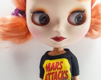 Blythe Short Sleeve  T-Shirt MARS ATTACKS,Petite Blythe TShirt,Middie Blythe Dresses,Licca Tshirt,Blythe,Blythe Fashion,Blythe Clothing