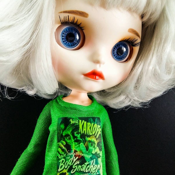 Blythe Long Sleeve TShirt THE BODY SNATCHER,Petite Blythe TShirt,Middie Blythe Dresses,Licca Tshirt,Blythe,Blythe Fashion,Blythe Clothing