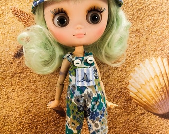 Blythe SHARK DUNGAREES, Blythe middie , Blythe jumpsuit, Blythe Middie, Blythe Summer Outfit, Blythe Doll Dress, Blythe Fashion, Blythe