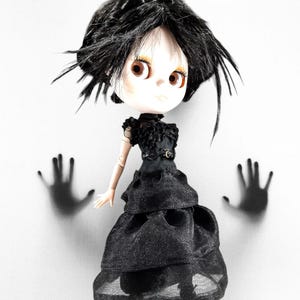 Blythe Wednesday Addams Collection ROBE RAVE&#39;N DANCE, Mode Blythe,Tenue Blythe Wednesday,Blythe,Blythe Style,Tenue Blythe,Blythe