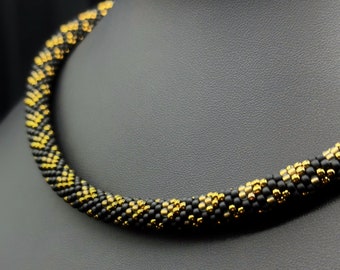 Thin bronze necklace. Glass bead snake choker.