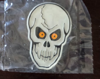 Hallmark Halloween Skull Pin