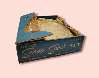 Vintage 1960s Grape Bunches Anchor Hocking Serva-Snack Snack Trays (Set of 4)