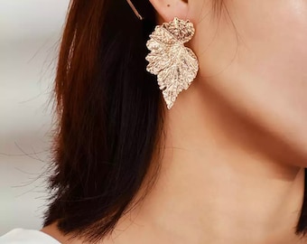 Gold leaf Earrings - Statement Earrings - Drop Earrings - Irregular Geometric Earrings - Bridesmaids Jewelry - Birthday Gift for her