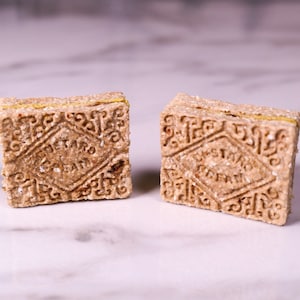 Bunny Custard Cream Treats: Natural Pet Treats for Rabbits