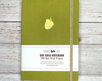 Cuaderno Acorn Sage Green B5 Dot Grid