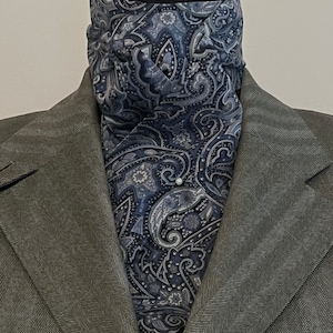 Navy Blue Paisley Stock Tie