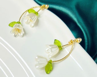 white bellflower earrings, lily of the valley flower drop earrings, snowdrop earrings with leaves