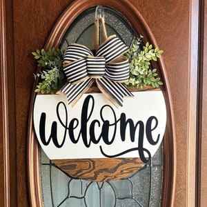 Welcome Sign | Welcome Door Hanger | Welcome Front Porch Sign | Farmhouse Welcome Sign | Housewarming Gift | Welcome Front Door Sign