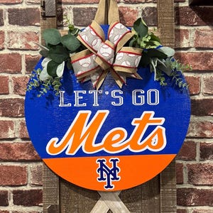 Front Door Decor | Met Baseball Sign | Coach Gift | Baseball Wreath | Housewarming Gift | Mets Door Wreath | Baseball Gift | Sports Wreath