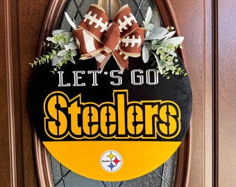 Front Door Decor | Steelers Wreath | Football Wreath | Housewarming Gift | Steelers Door Wreath | Football Decor | Coaches Gift | NFL Sign