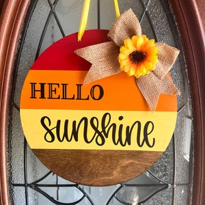 Hello Sunshine Wreath | Front Door Sign | Hello Sunshine Sign | Summer Door Hanger | Summer Wreath | Housewarming Gift | Spring Summer Decor