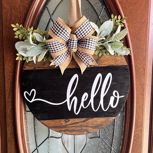 Décoration de porte d&#39;entrée | Couronne Bonjour | Couronne toute l&#39;année | Enseigne pour porche | Couronne de ferme | Cadeau de pendaison de crémaillère | Enseigne Bonjour pour porte d&#39;entrée