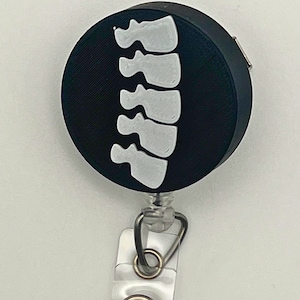 Spine Badge Reel: Heavy Duty Retractable Belt Clip