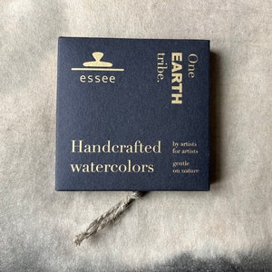 12 Eternal Love, natural watercolours. Essee Earth & Essence 12 in Free Eco box