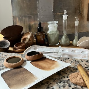 Large brush ceramic pots, individual colors