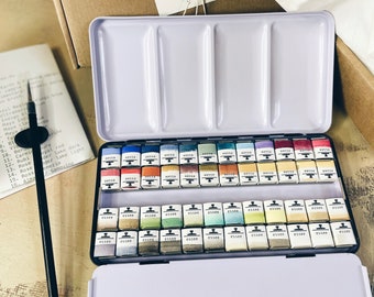 48 natural watercolours Essee Earth & Essence