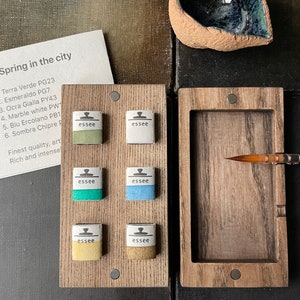 6 Spring in the City, Essee Earth & Essence 6 in an Ash wood box