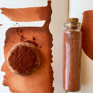 Almagre. Sanguine, Earth's soil pigments, Essee Earth & Essence Sanguine