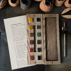 12 Antique Earth set, Hardwood palette Essee Earth & Essence