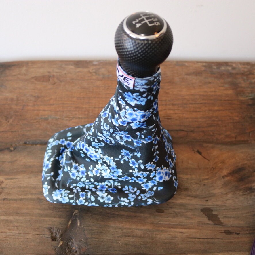 Black and Gold Cherry Blossom Shift Boot and Handbrake Cover Japanese