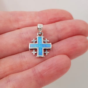 Plata de ley 925 Cruz de Jerusalén Cruz de ópalo azul Cruzados Cinco pliegues Colgante de cruz Collar de cadena de 18 pulgadas Certificado Joyería religiosa Regalo S