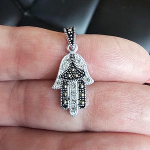 925 Sterling Silver Hamsa Hand Pendant Evil Eye Necklace Black & White Cubic Zirconia Good Luck Charm Woman Jewelry