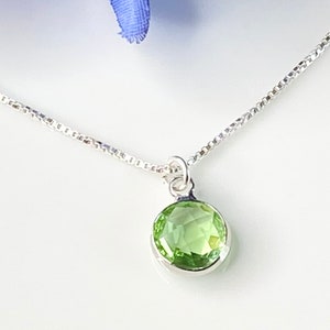 August birthstone necklace, August birthday necklace, August birthday gift, peridot necklace, gift for her, August birthday jewelry, peridot