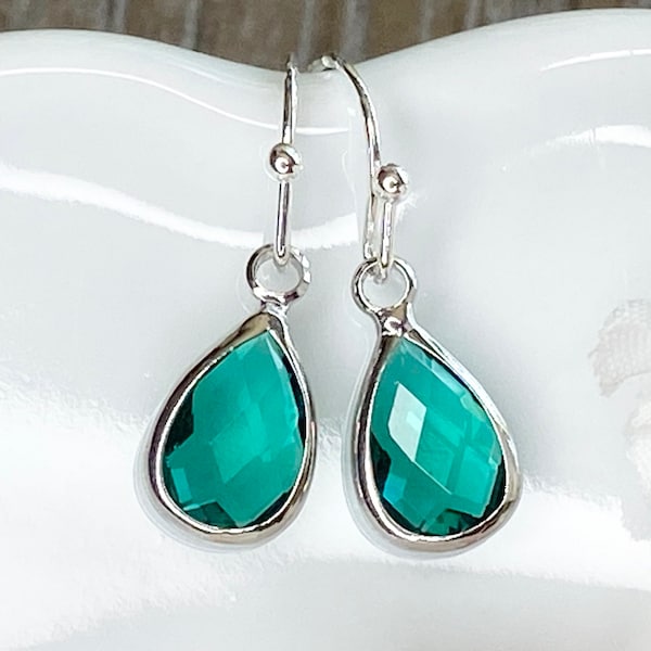 May birthday earrings, May birthstone earrings, emerald earrings, May earrings, emerald dangle earrings, May gift, birthstone jewelry, gift