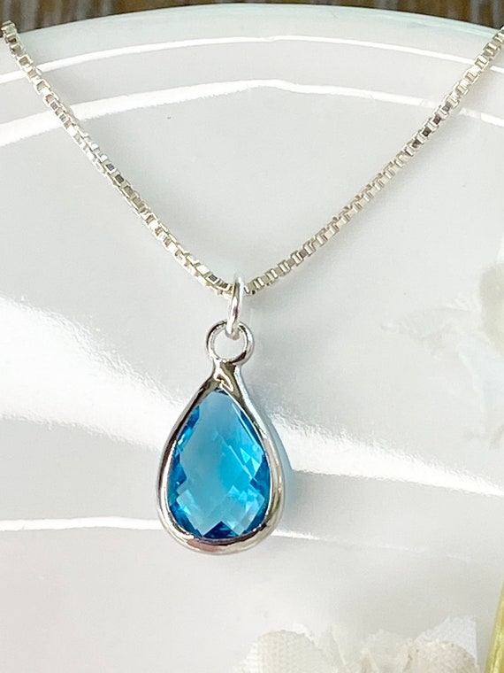 Necklaces for march best sale birthdays