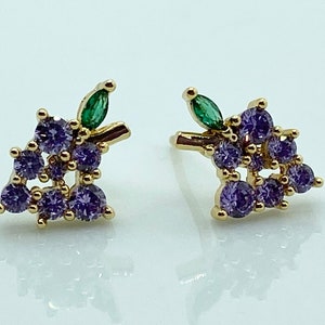 Grape earrings, grape stud earrings, fruit earrings, fruit stud earrings, purple earrings, gold earrings, grape jewelry, fruit jewelry,