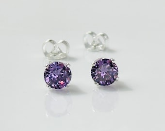 Puces d'oreilles en argent sterling alexandrite : Bijoux de naissance de juin Boucles d'oreilles en pierres précieuses violettes Cadeau personnalisé pour elle