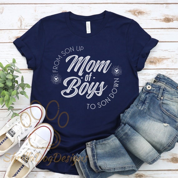Proud Mom T-Shirt - Mother's Day Gift From A Son To Mom Mama Proud Mom T-Shirt - Mother's Day Gift From A Son To Mom Mama