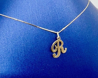 14K Solid Gold Initial Pendant Necklace: Cursive Letter Charm