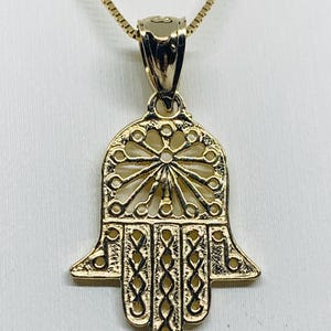 Hamsa Hand Pendant Religious Jewelry 14k gold Hamsa Hand Charm with 14k gold Box chain 16&quot;-24&quot; Minimalist Hamsa Hand Charm/Pendant Gift idea