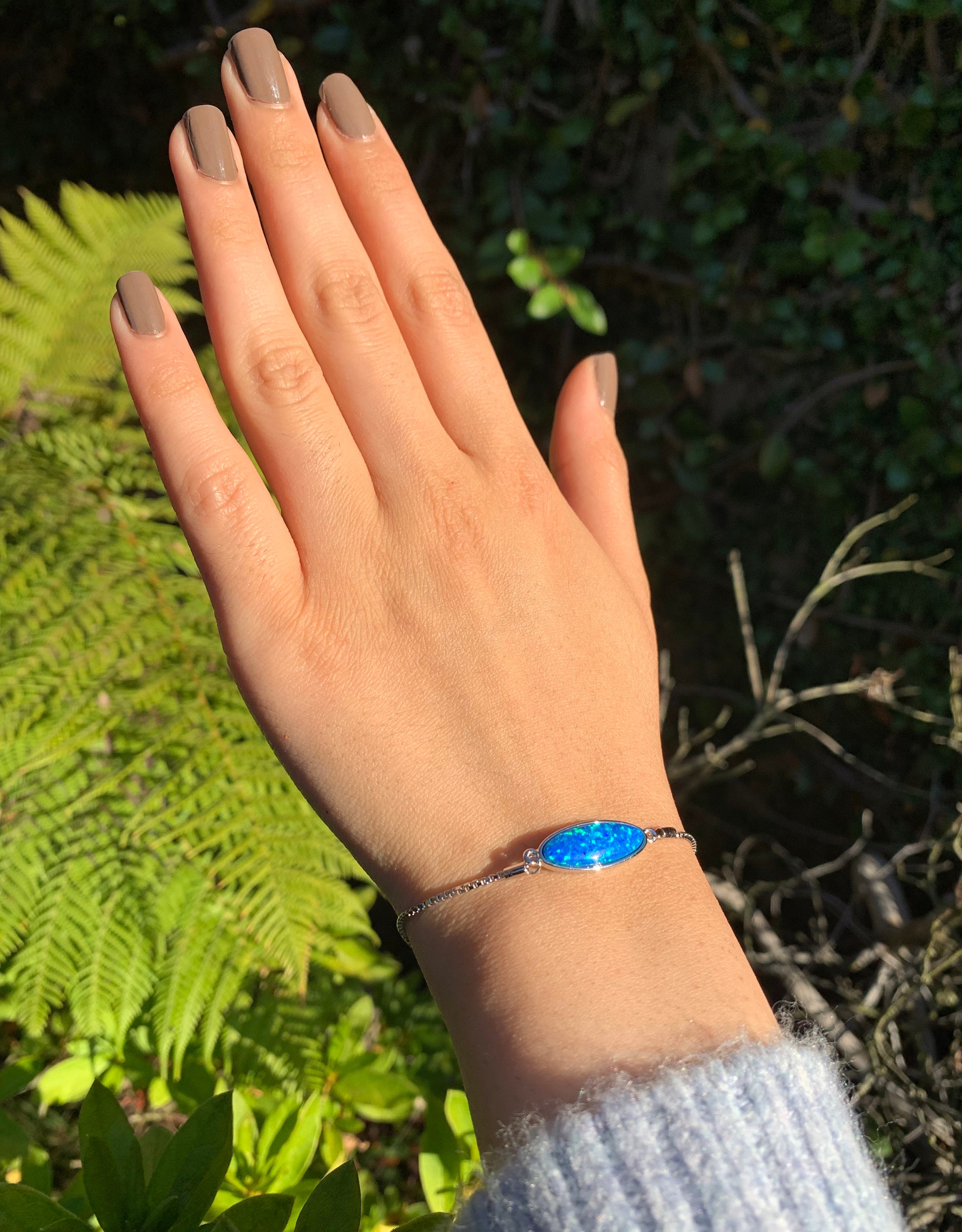 新作！【leah alexandra】BEZEL BOLO BRACELET 日本未カナダ発 新作！【leah alexandra】BEZEL BOLO BRACELET 日本未カナダ発